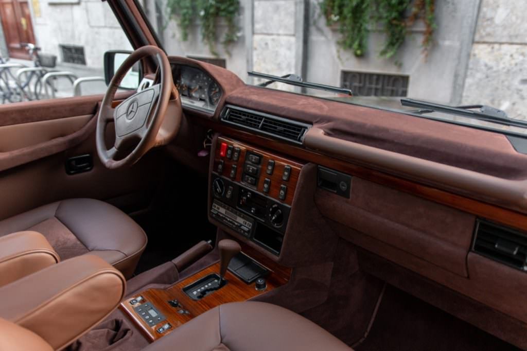 Spinzi Mercedes G Class_19 Mercedes G Class series W463 in golden brown